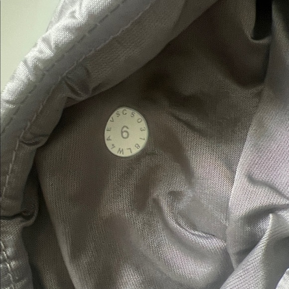 Lululemon Athletica Non-Stop Bomber Reversible Jacket Sz 6 - Picture 13 of 16